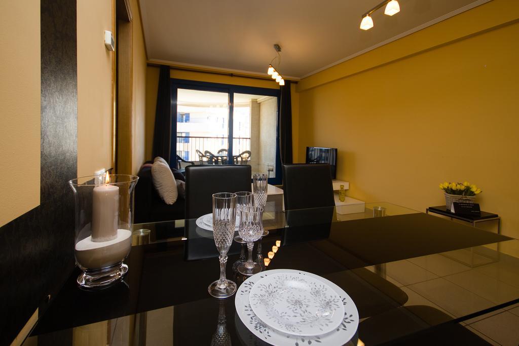 Accommodation Beach Apartments Валенсия Номер фото
